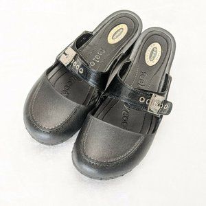 Dr Scholls Womens Sz 9 Black Clogs Mule Feel Crazy